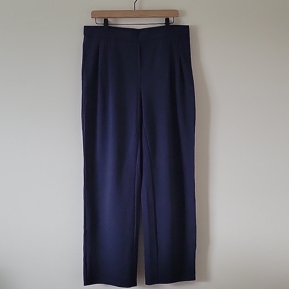 J. Jill Wearever Navy Blue Pull-on‎ Pleated Trousers Size Medium